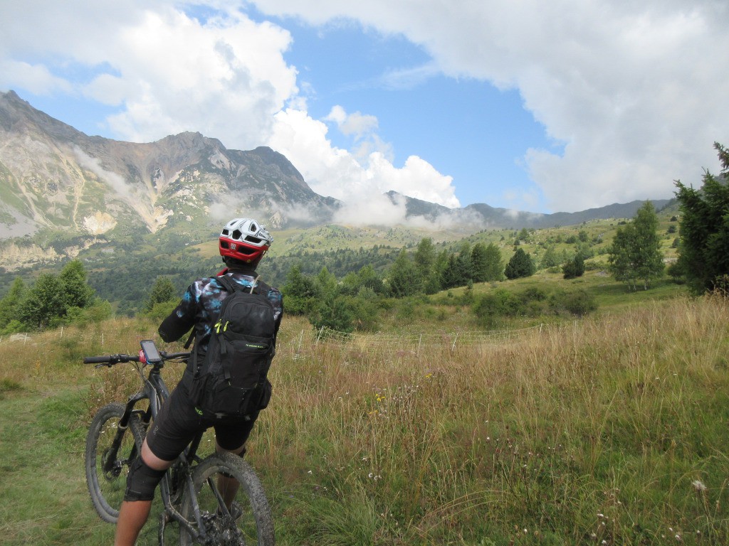 Christophe devant un autre objectif : le Grand Perron !