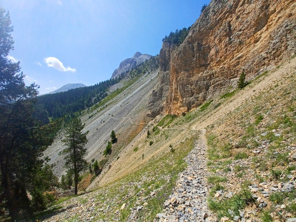 Passage malaisé de la Combe de Malazen (vers l'izoard)