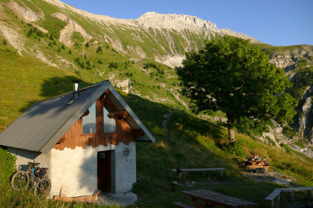 #6 Refuge de Rochassac Refuge de Rochassac