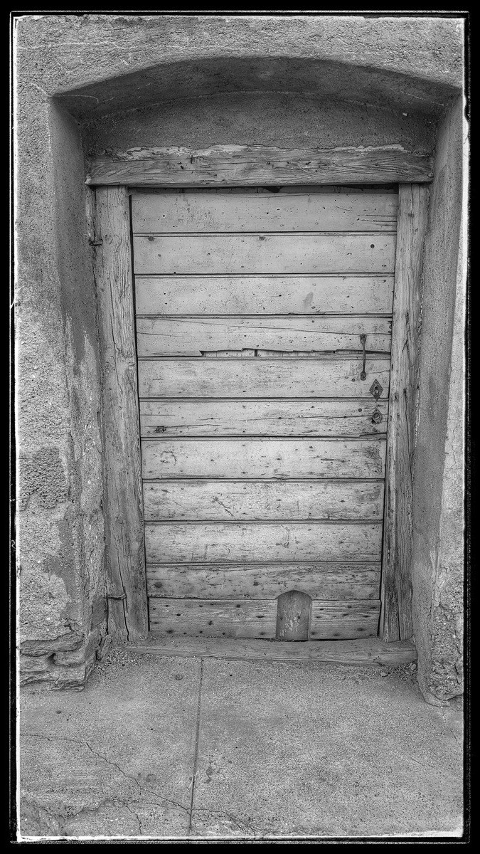 #18 porte de l porte de l'avant siècle dernier + chatière