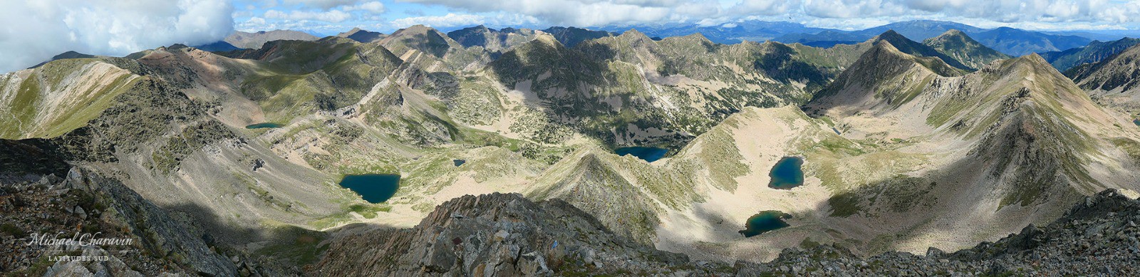 J6, Vue sur la Carança depuis le Pic de l'infern