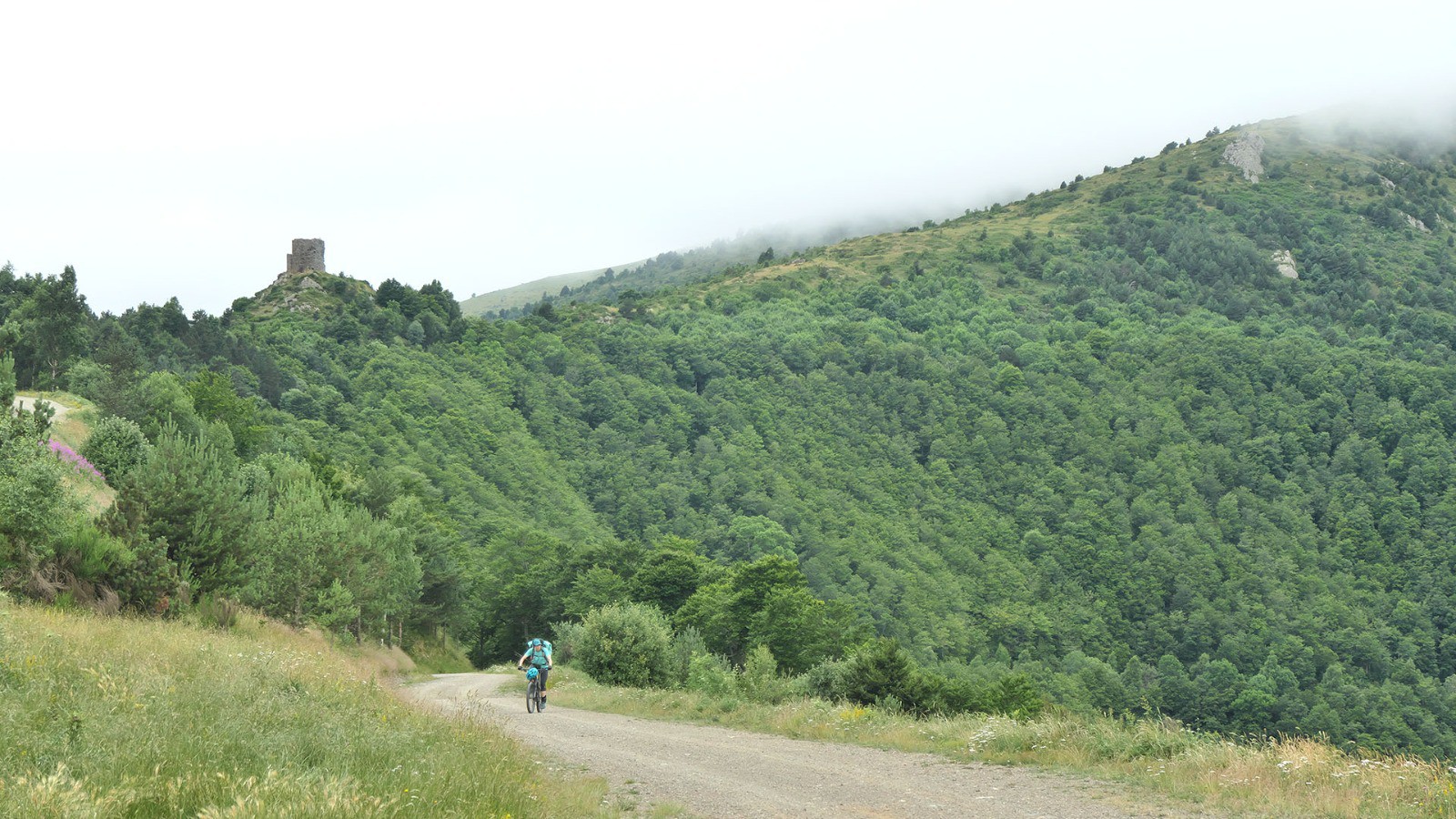 J3, montée au-dessus d'Amélie les Bains, Tour de Batère, Haut Vallespir