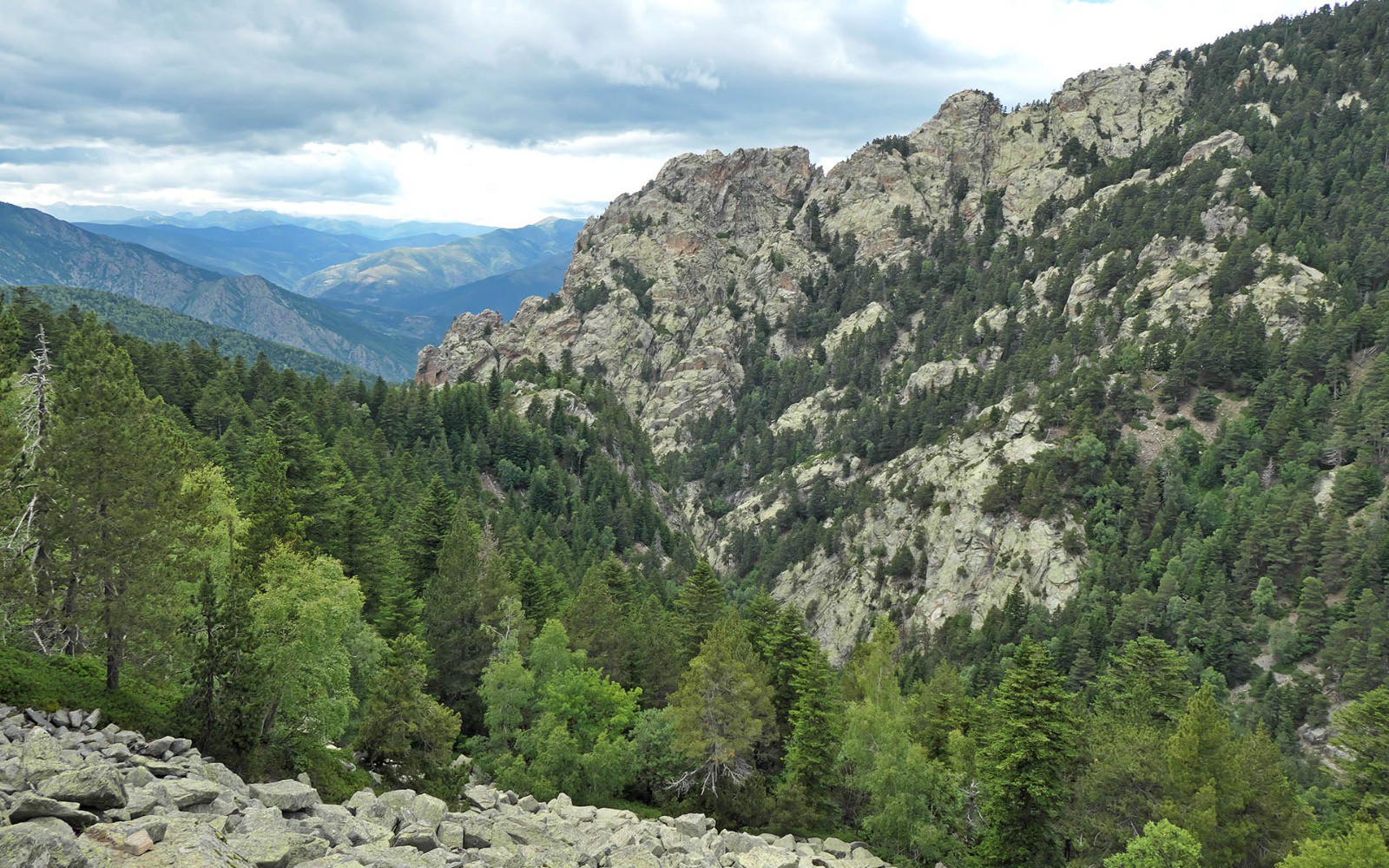 J4, en arrivant au refuge des Mariailles