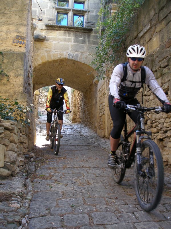 #3 Dans St Bonnet du Gard bis : Toujours pour Phil Dans St Bonnet du Gard bis : Toujours pour Phil'Ô