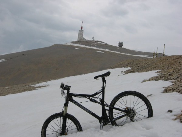 #4 Test de neige : Premier test : ça porte pas trop bien, mais ç Test de neige : Premier test : ça porte pas trop bien, mais ç'était juste la zone de jointure terre/neige...