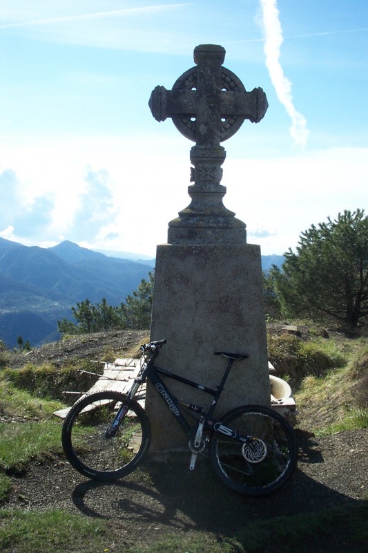 Croix en pierre : Point de repère