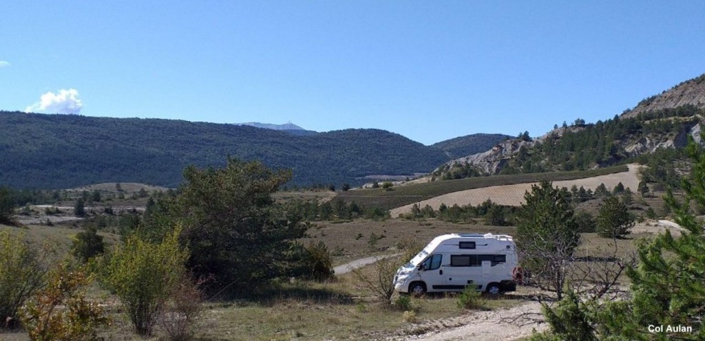 On recharge a fond au col d'Aulan