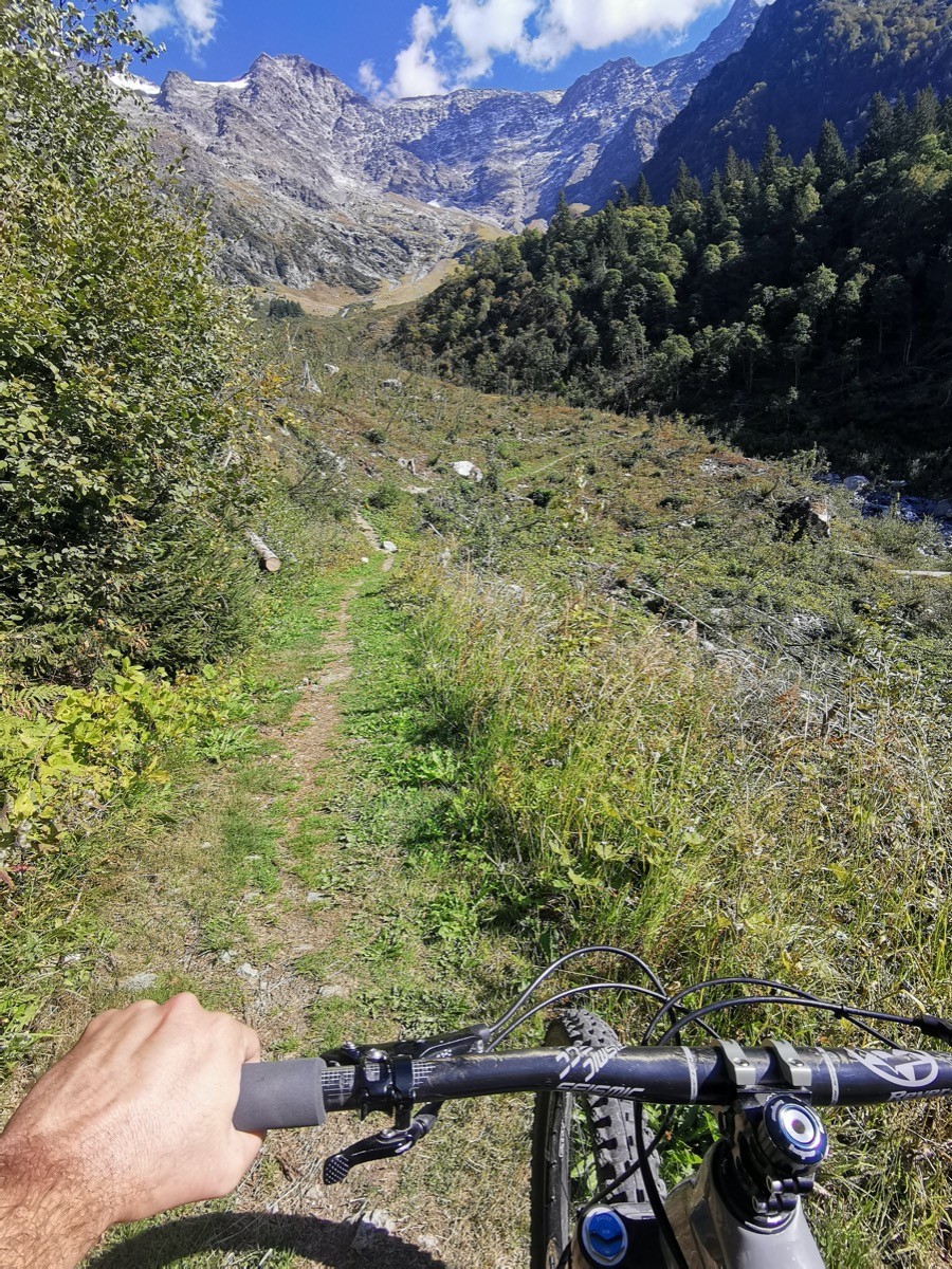 #2 Vers la passerelle Vers la passerelle