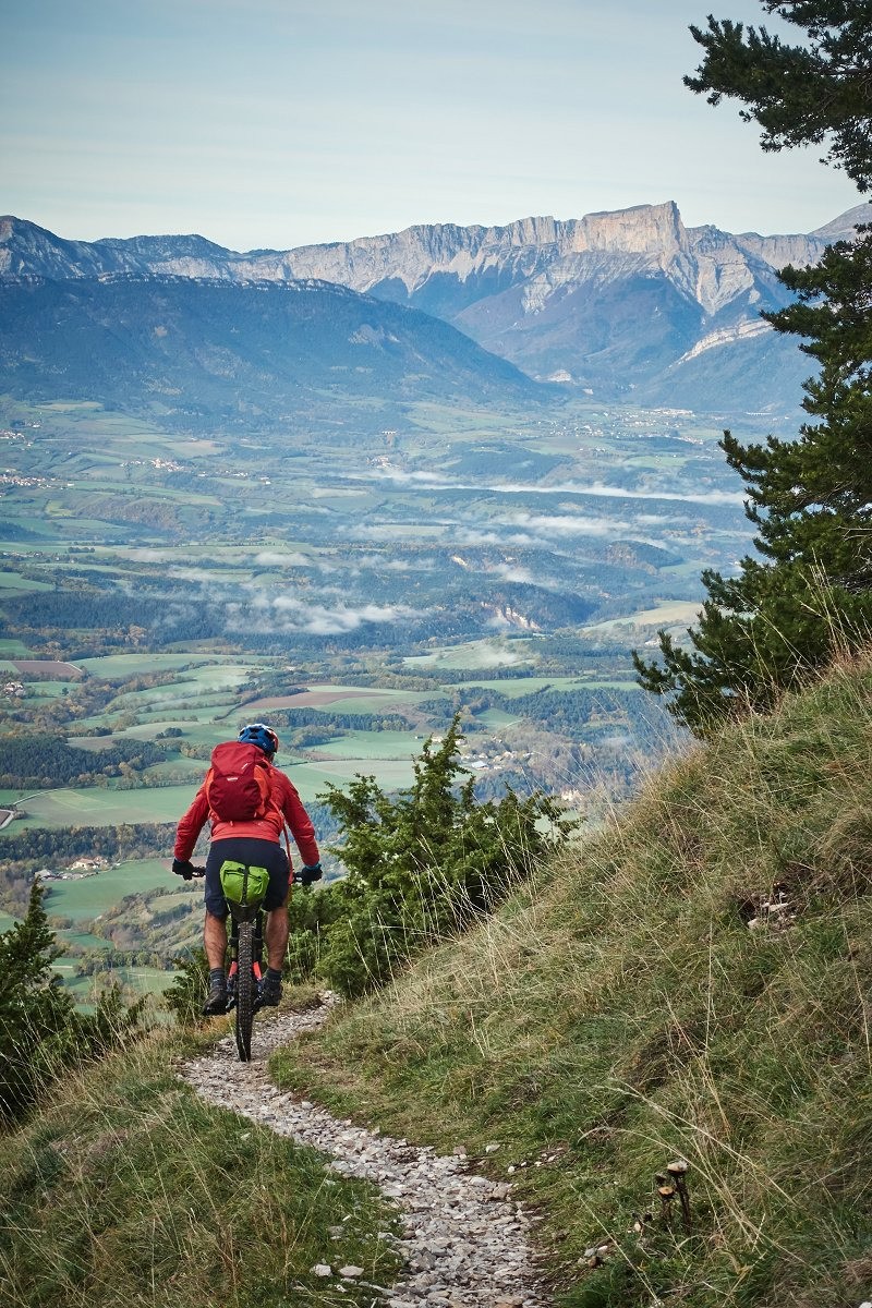 #18 Descente face au Mont Aiguille Descente face au Mont Aiguille