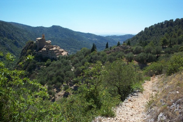 #6 J J'arrive sur Peillon : Voilà un des plus beaux villages perchés du département !!!