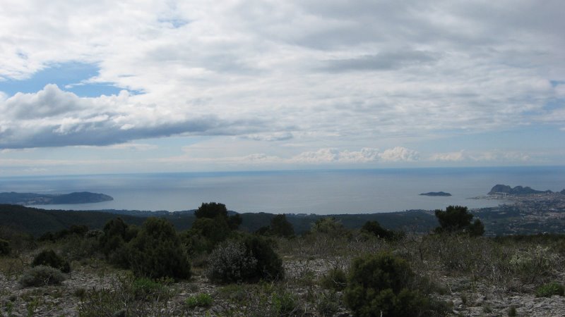 Baie de la Ciotat : depuis le Montounier