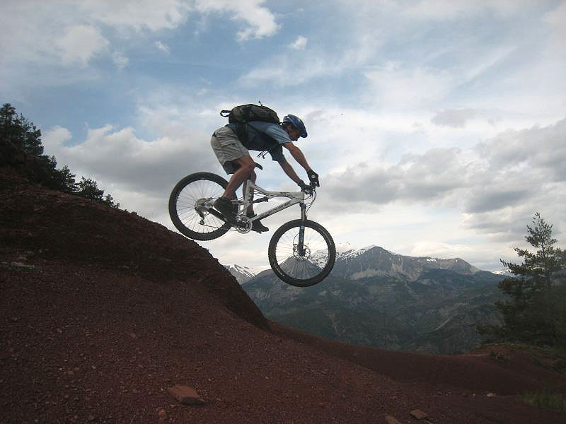 #8 DH de la Roua : Ced, sors de ce corps !! DH de la Roua : Ced, sors de ce corps !!