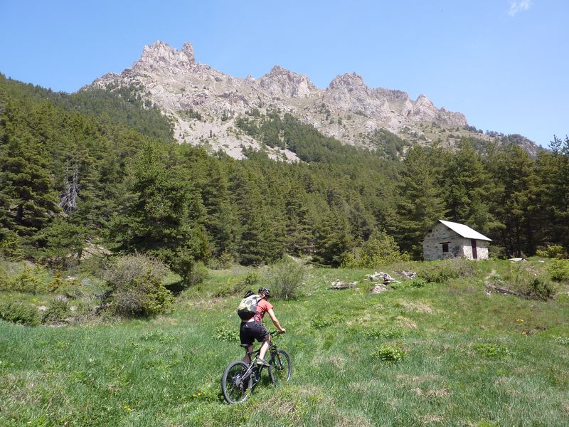#7 Les Aiguilles : Petit coin de bonheur Les Aiguilles : Petit coin de bonheur