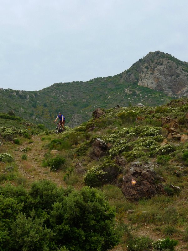 #1 Frontière : Un p Frontière : Un p'tit bout de piste à la frontière Espagnole au Coll de la Farella