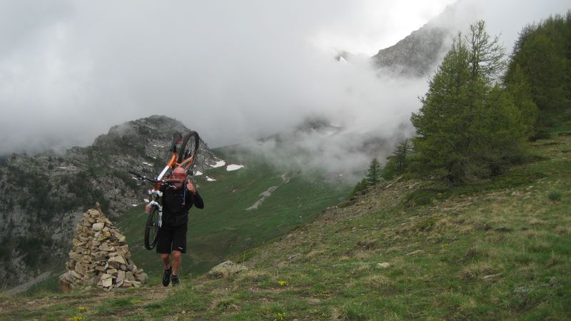 #3 Arrivée au col : Dommage, le panorama n Arrivée au col : Dommage, le panorama n'est pas au rendez-vous