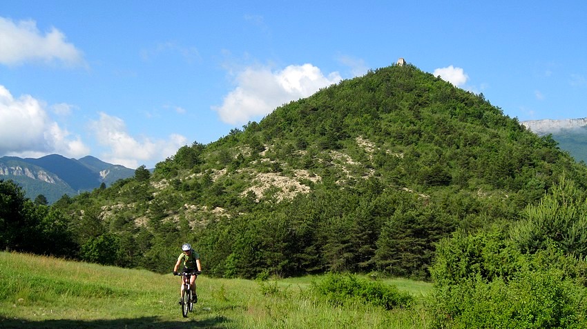 Col de Montrond : et sa tour en ruine