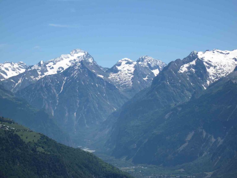 #14 Chazeau-Chalanches : La Muzelle, la Muraillete et le Clapier du Peyron de Pierre Assise Chazeau-Chalanches : La Muzelle, la Muraillete et le Clapier du Peyron de Pierre Assise