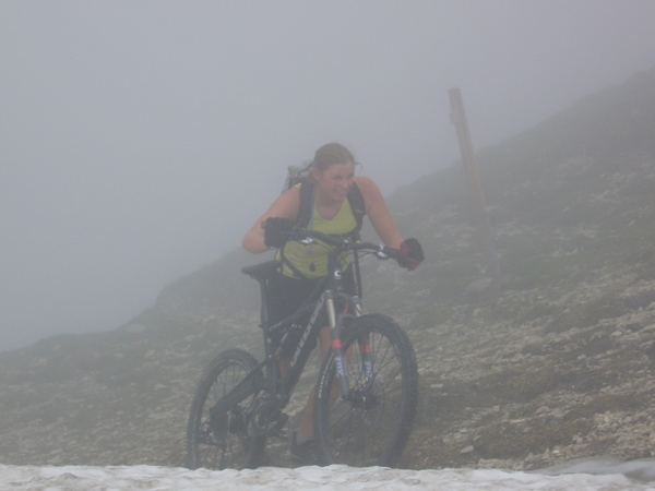 Col des Aiguilles : Arrivée dans les nuages