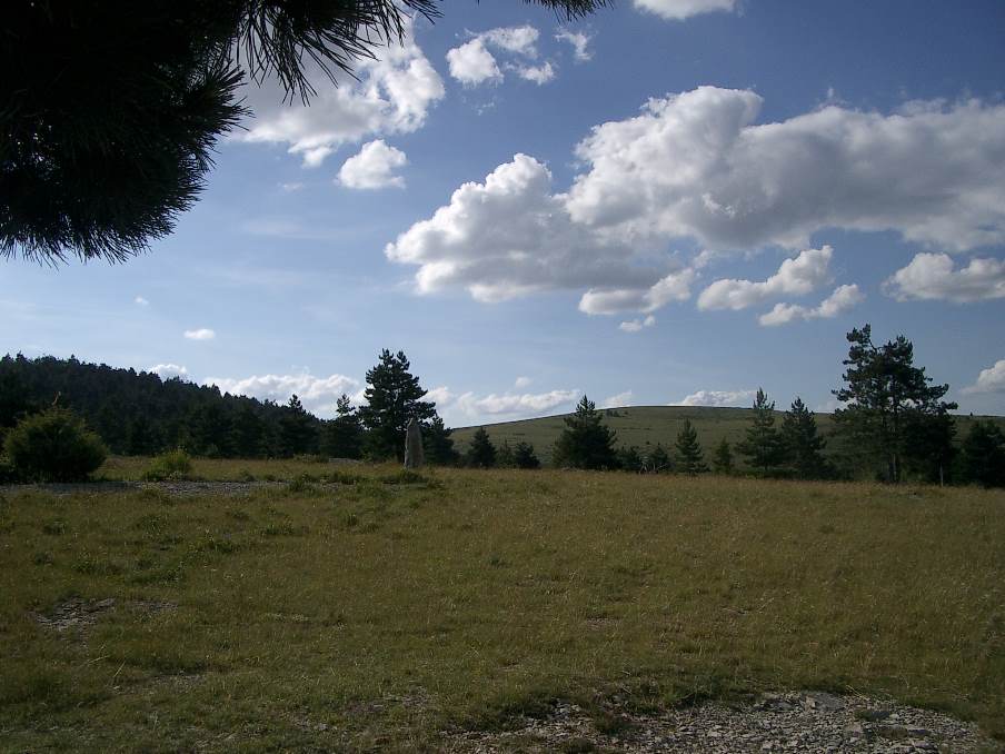 #2 Causse de Sauveterre : Après le hameau de Paros Causse de Sauveterre : Après le hameau de Paros