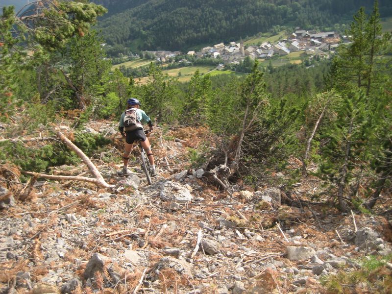 #14 Descente sur Val des Près : On y a laissé Sanfroic cette nuit pour qu Descente sur Val des Près : On y a laissé Sanfroic cette nuit pour qu'il dégage le sentier ;-))