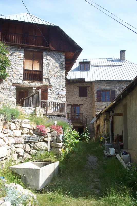 Bouchier : Très joli petit hameau