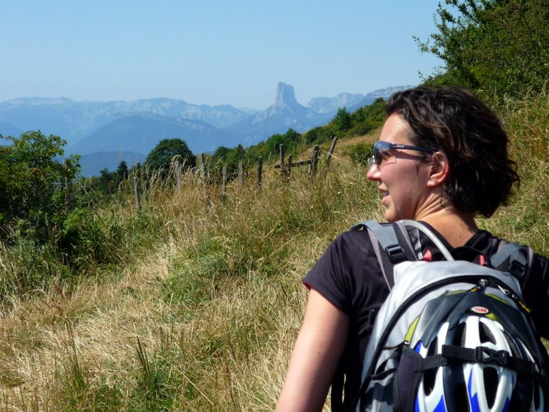 Mont Aiguille : La montée au Conest est dure sous le soleil de plomb du WE !
