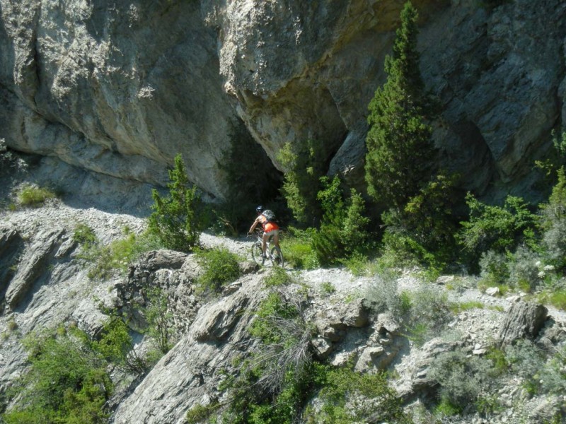 #17 Coumbal : un passage aérien, technique et bien acceptable Coumbal : un passage aérien, technique et bien acceptable