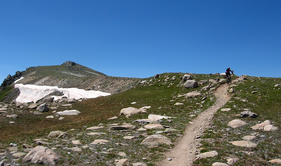 #2 Monarch Crest Trail : 3600m, un peu de neige encore Monarch Crest Trail : 3600m, un peu de neige encore