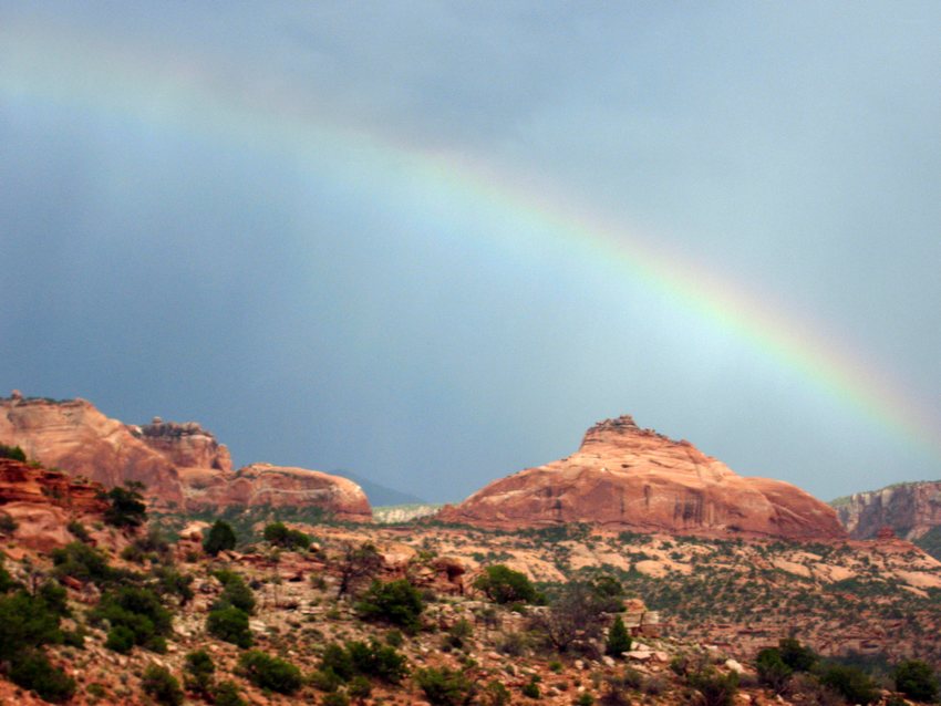 #3 Porcupine rim trail : Arc-en-ciel sur les dunes fossilisées Porcupine rim trail : Arc-en-ciel sur les dunes fossilisées