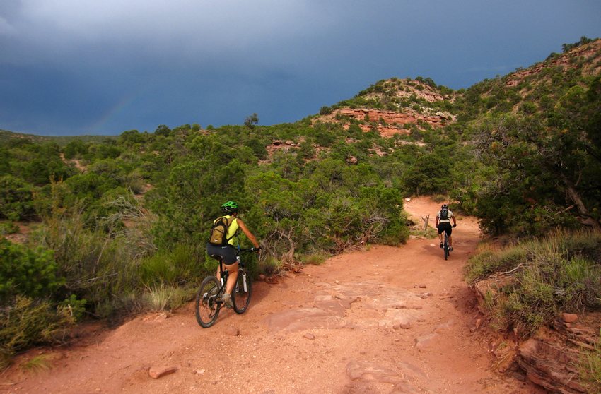 #4 Porcupine rim trail : Course avec l Porcupine rim trail : Course avec l'orage