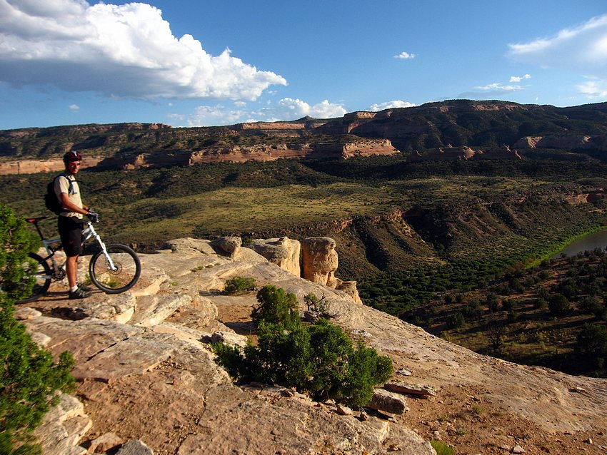 Mary Loop : Au dessus du Colorado