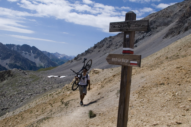 Col de Girardin : Première bosse