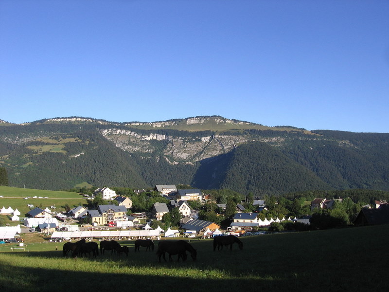 Bouclette en Vercors Oriental : Fête du Bleu (de Sassenage)/Crête de la Molière