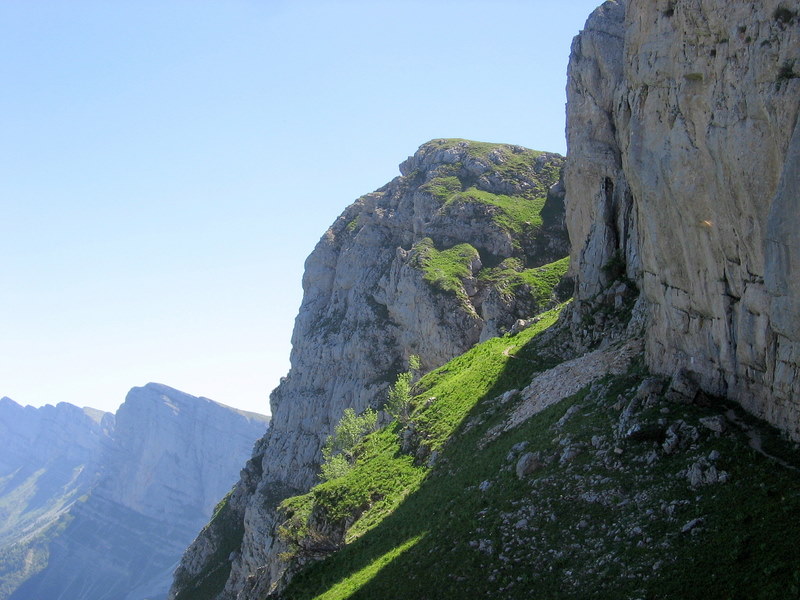 Bouclette en Vercors Oriental : Vire du départ expo. Attention!