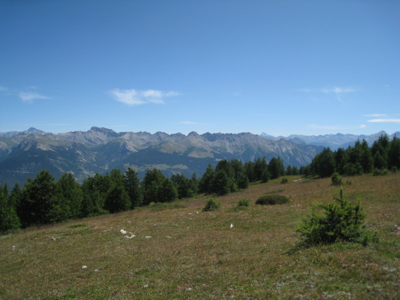 #11 Queyras : Queyras Ouest et la vue qui s Queyras : Queyras Ouest et la vue qui s'étire jusqu'au Viso.