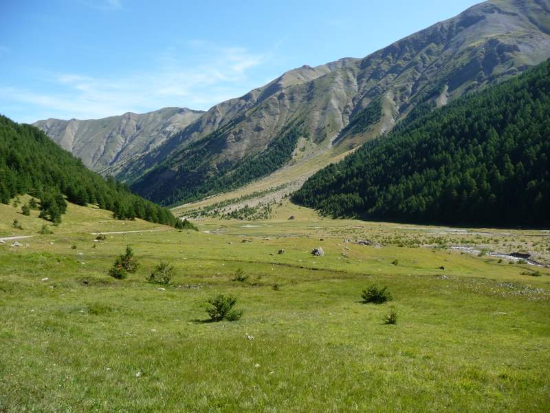 #1 Parpaillon : Prairie de rêve vers la chapelle St Pierre Parpaillon : Prairie de rêve vers la chapelle St Pierre