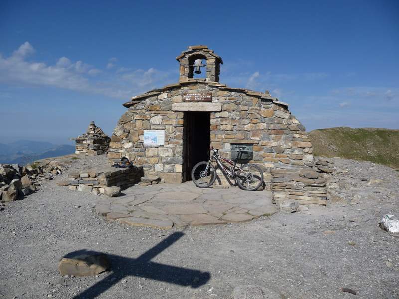 #3 Mt Guillaume : La chapelle du sommet Mt Guillaume : La chapelle du sommet