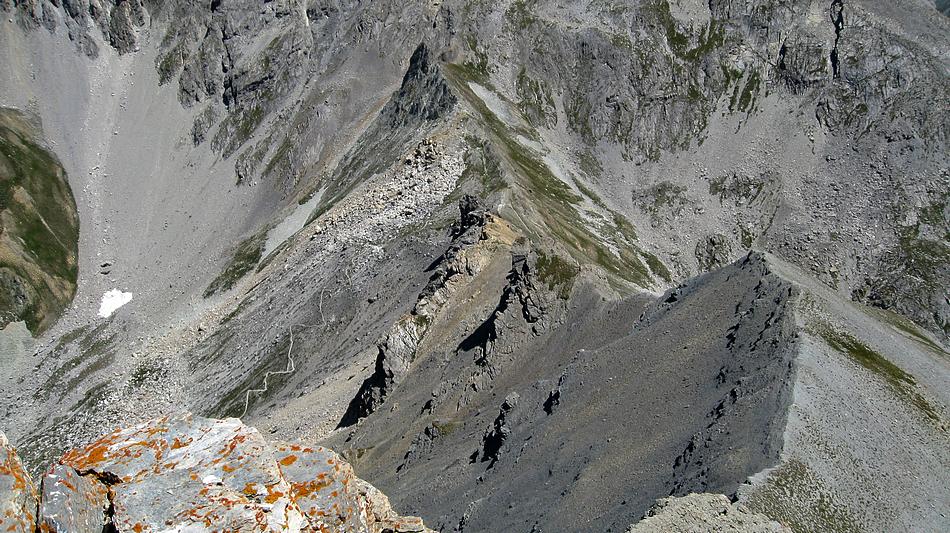 #11 Col Tronchet : et sa belle descente vus de la Tête de Girardin Col Tronchet : et sa belle descente vus de la Tête de Girardin