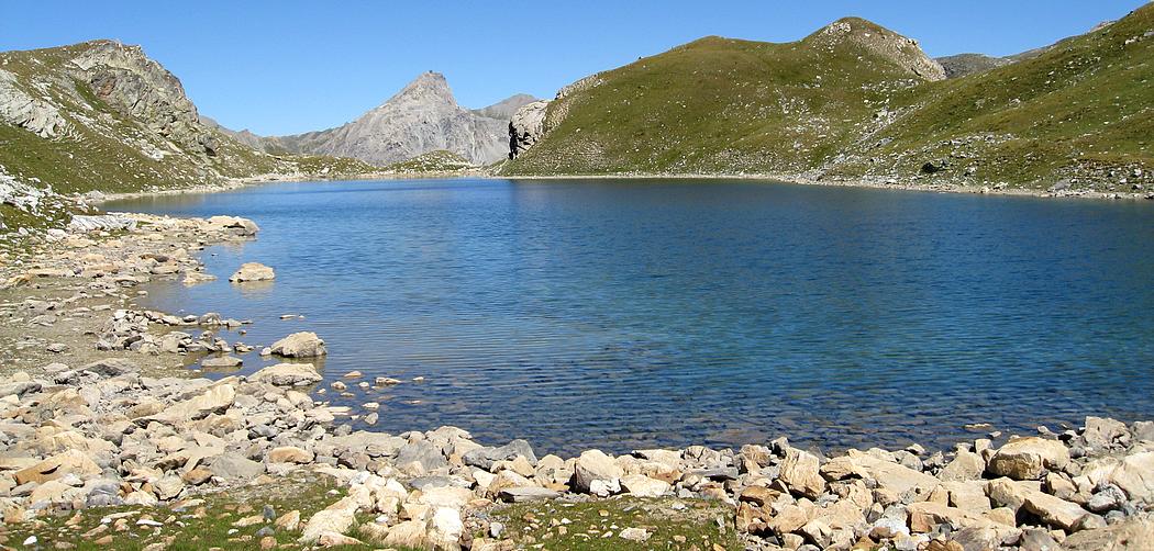 #4 Lac de Marinet : vu du bord Lac de Marinet : vu du bord