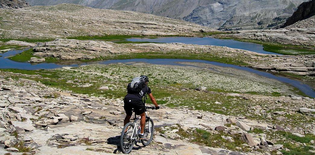 #12 Dalles fracturées : avant de contourner le lac Dalles fracturées : avant de contourner le lac