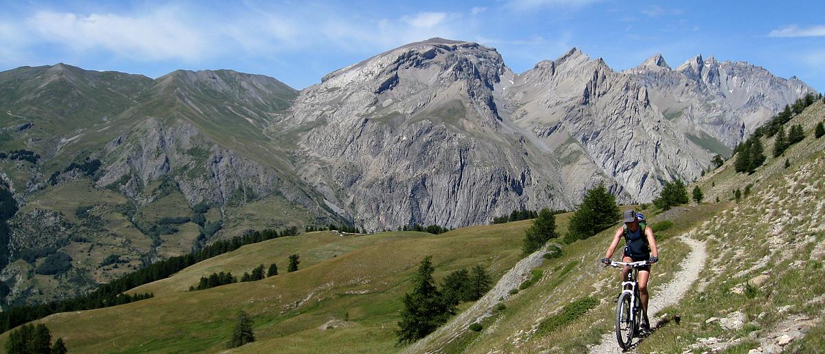 #14 Un régal : avec col de Serenne, Mortice et Font de Sancte en arrière-plan Un régal : avec col de Serenne, Mortice et Font de Sancte en arrière-plan