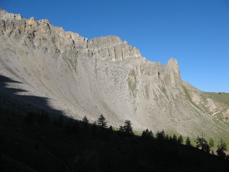 Sous le col des Acles : Traversée Dolo-Mythique