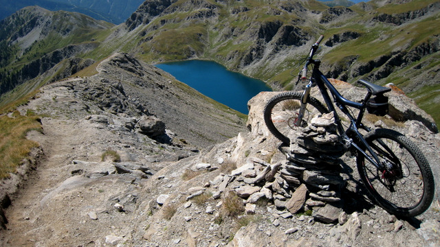 #6 Le grand plongeoir : du lac de Malrif Le grand plongeoir : du lac de Malrif