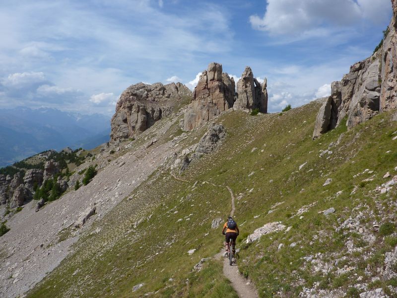 Traversée col de la Scie : On a souvent le nez en l'air