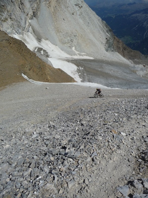 Barrhorn : Pierre sous le Schollihorn