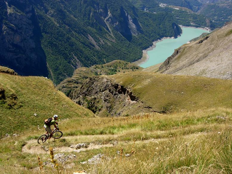 #6 Haut des clots : Un peu plus bas dans le haut, tres ludique Haut des clots : Un peu plus bas dans le haut, tres ludique