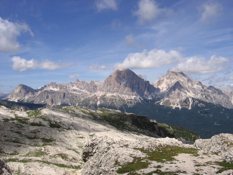 Dolomites-Forcella Ambrizola : Tofana de Rozes - Gruppo Tofane