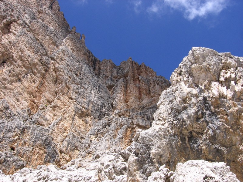 #11 Dolomites-Forca Lagazuoi : Beauté verticale. Dolomites-Forca Lagazuoi : Beauté verticale.