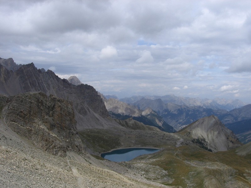#5 Queyras.Tête de Girardin : Lac St Anne et sentier roulant. Queyras.Tête de Girardin : Lac St Anne et sentier roulant.