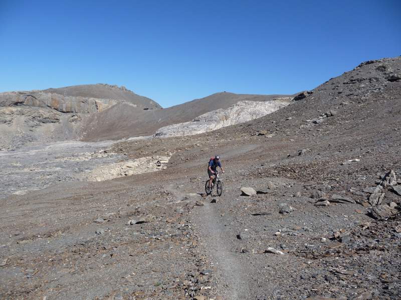 Mortice : Montée finale à la Mortice S, Mortice N au fond